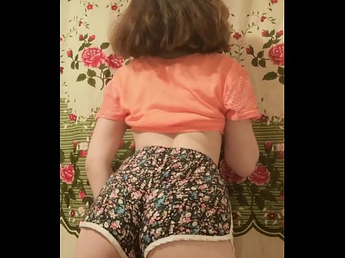 ❤️ Keçika ciwan a seksî li ber kamerayê kurtanên xwe ji xwe dike ☑ Kalîteya seksê li ku.nicepornphotos.ru